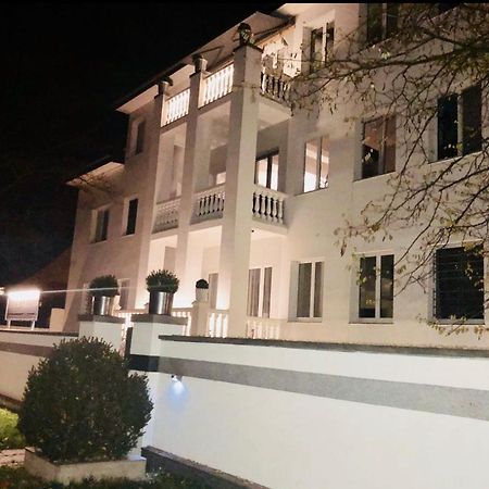 Park Apart Hotel Gatower Str. Berlin Zewnętrze zdjęcie