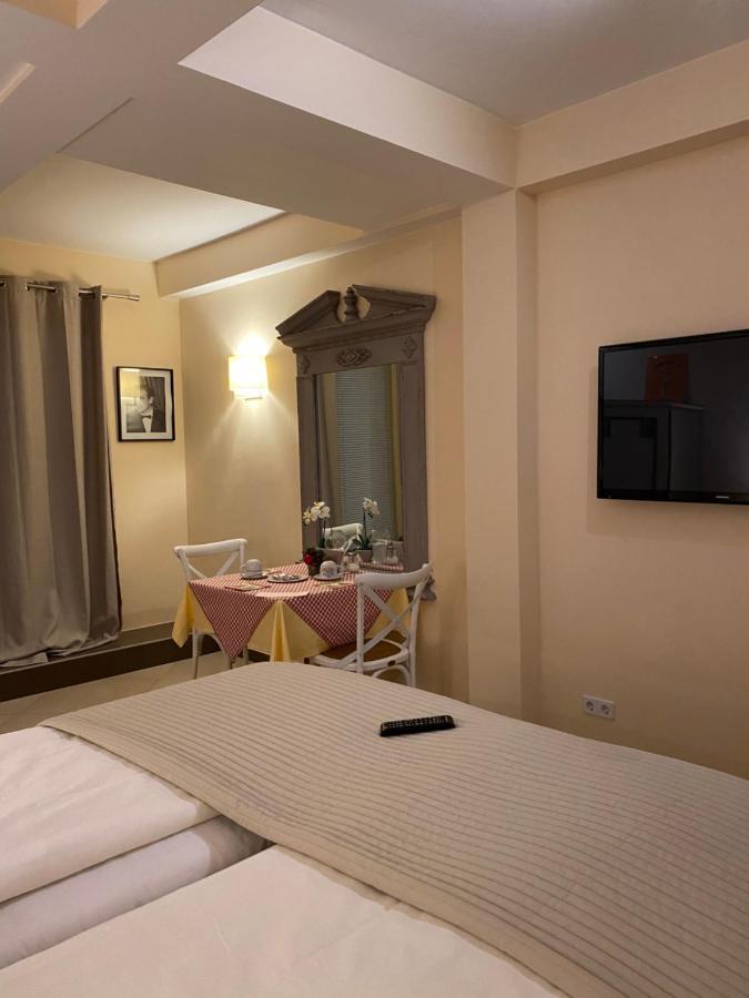 Park Apart Hotel Gatower Str. Berlin Zewnętrze zdjęcie